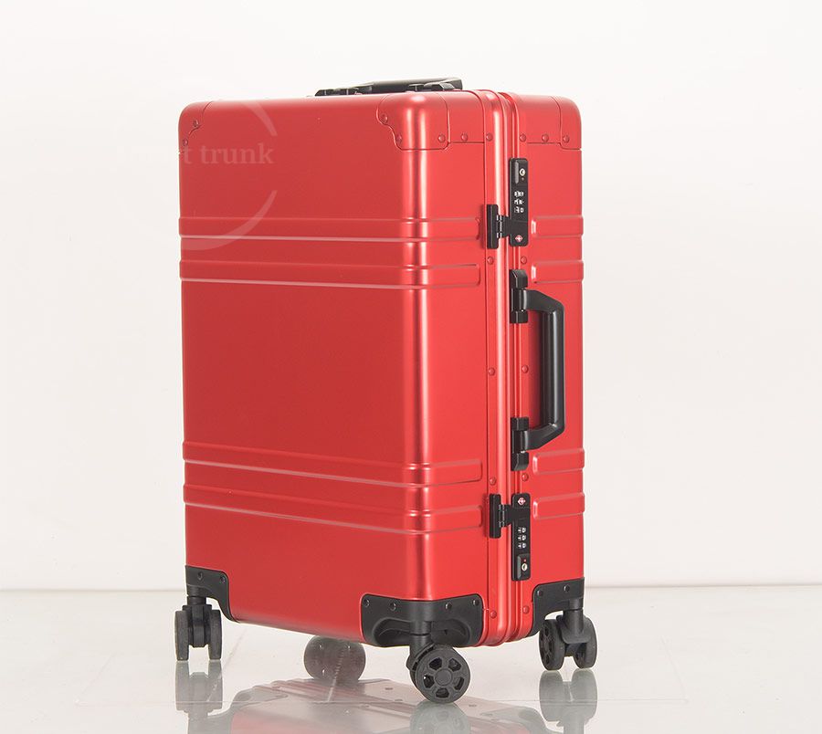 Metal Luggage 8012